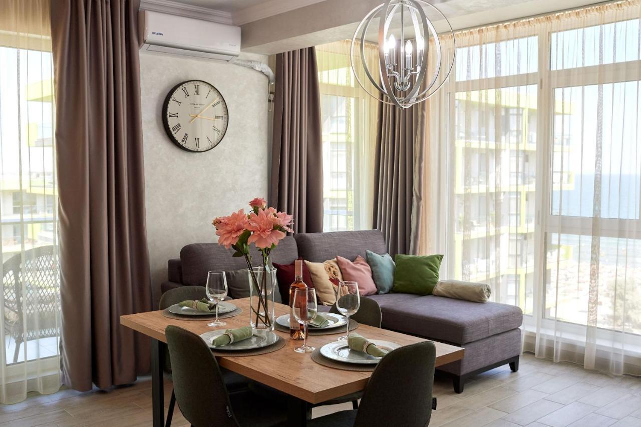Berlin Luxury Apartment Spa N Pool Beach Resort Năvodari Kültér fotó